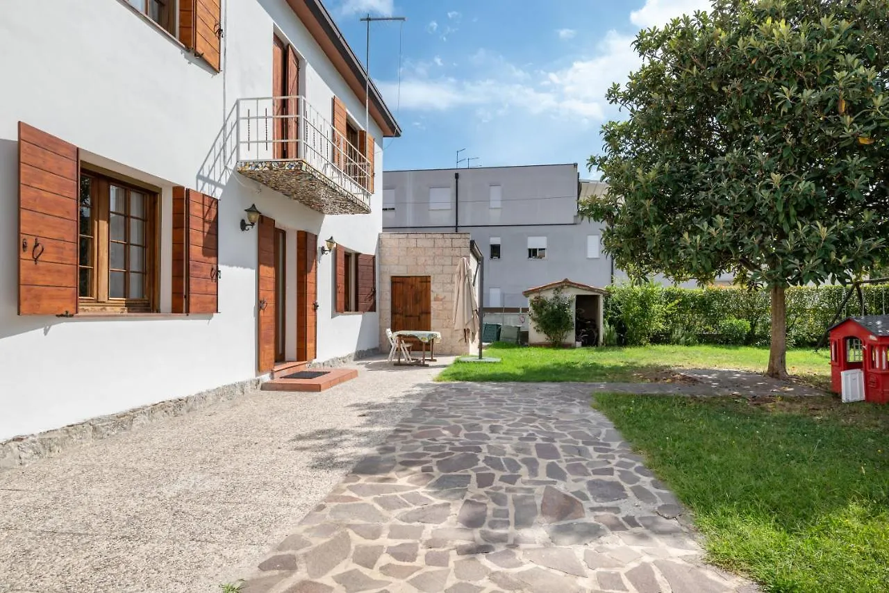 Holiday home Casa Nespolo Abano Terme Villa Italy